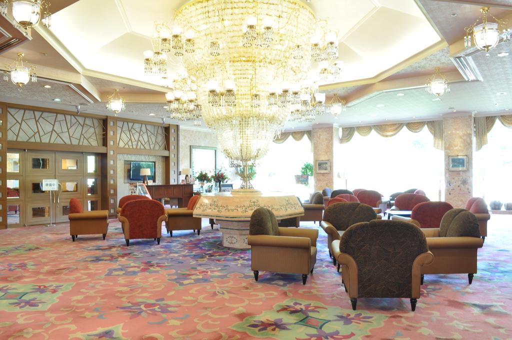 Iizaka Hotel Juraku Фукушима Екстериор снимка